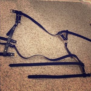 XS fake leather garters